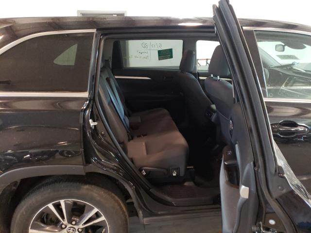 Photo 5 VIN: 5TDBZRFH9KS964404 - TOYOTA HIGHLANDER 