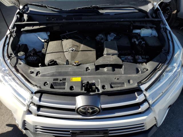 Photo 11 VIN: 5TDBZRFHXHS389173 - TOYOTA HIGHLANDER 