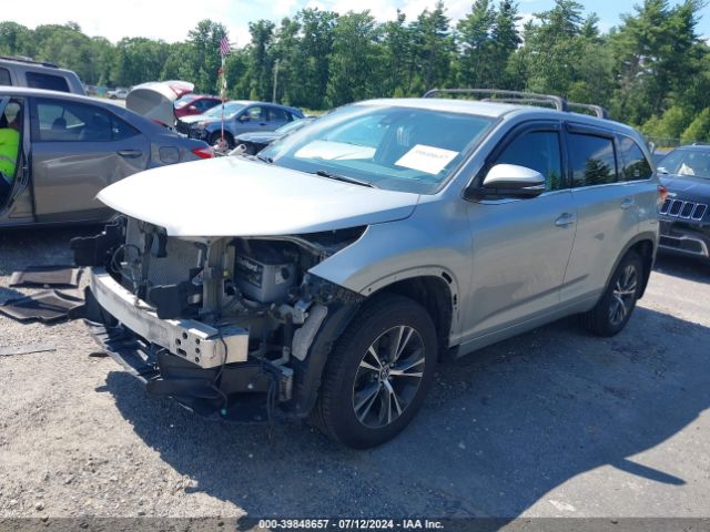 Photo 1 VIN: 5TDBZRFHXHS428215 - TOYOTA HIGHLANDER 