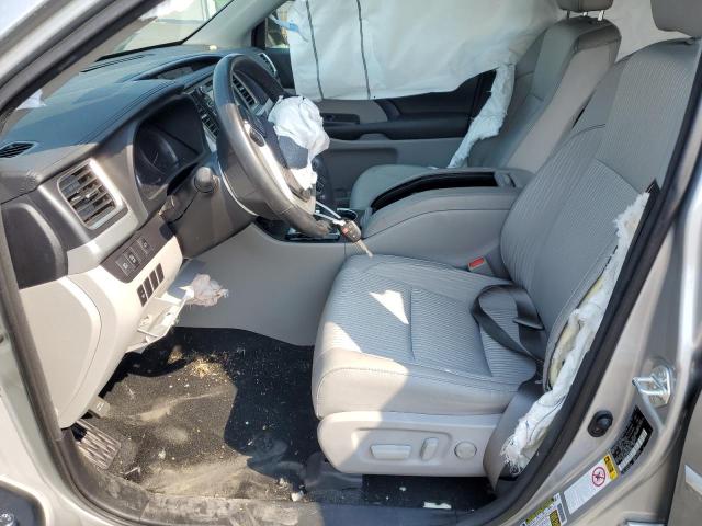 Photo 6 VIN: 5TDBZRFHXHS437626 - TOYOTA HIGHLANDER 