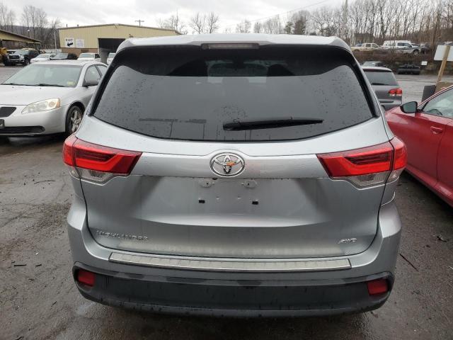 Photo 5 VIN: 5TDBZRFHXKS955999 - TOYOTA HIGHLANDER 