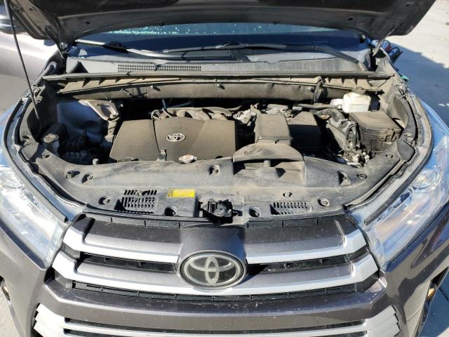 Photo 10 VIN: 5TDBZRFHXKS956960 - TOYOTA HIGHLANDER 