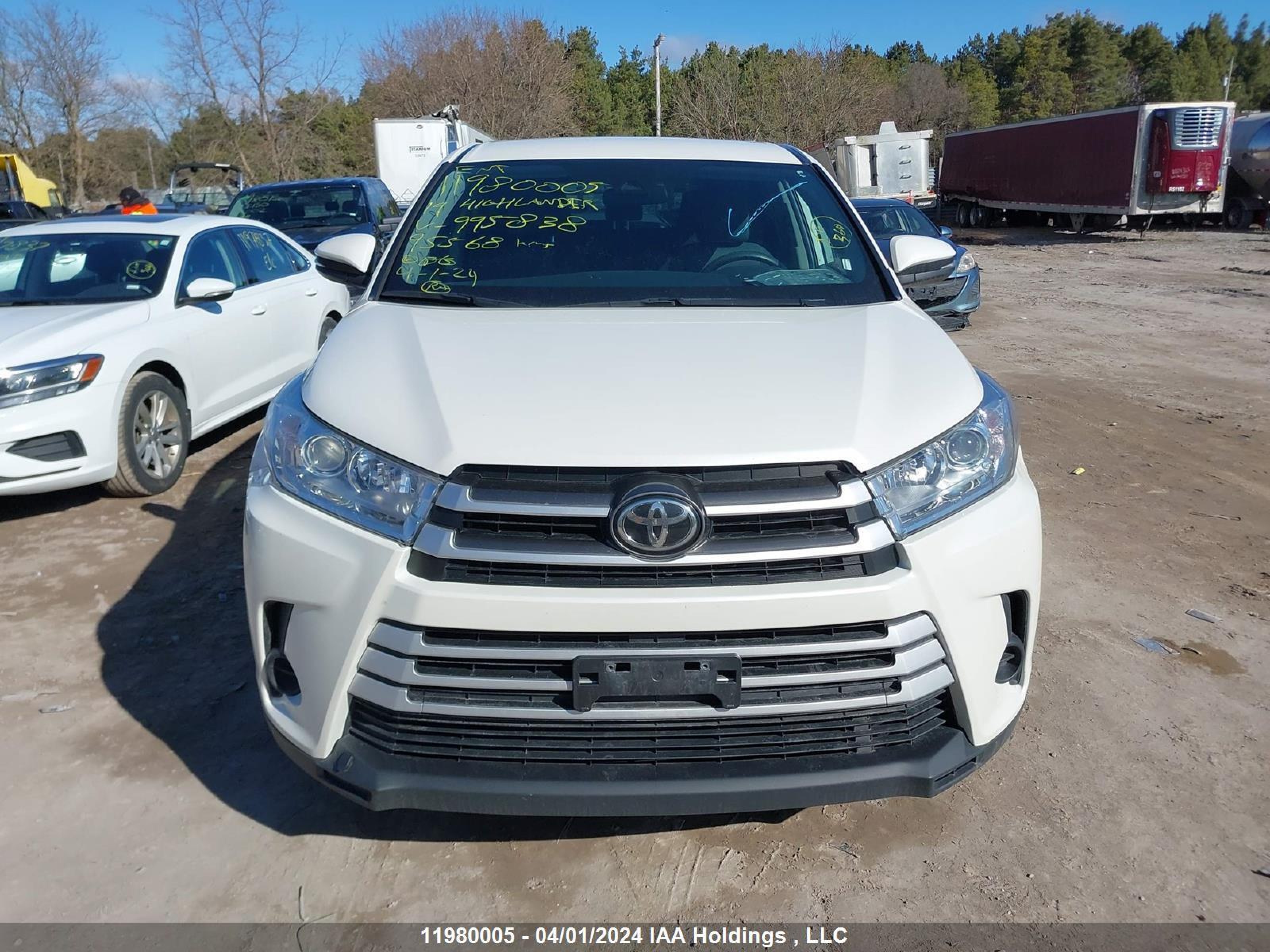 Photo 11 VIN: 5TDBZRFHXKS995838 - TOYOTA HIGHLANDER 