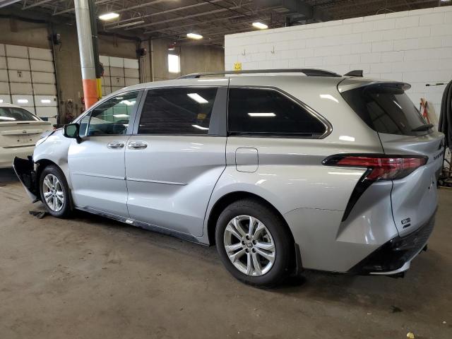 Photo 1 VIN: 5TDCSKFC9PS082757 - TOYOTA SIENNA XSE 