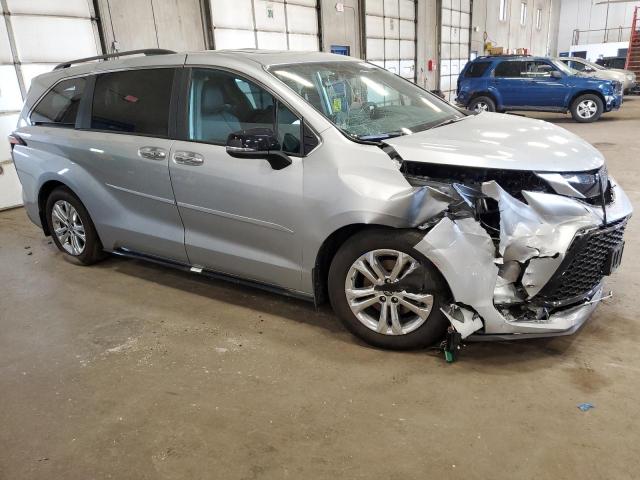 Photo 3 VIN: 5TDCSKFC9PS082757 - TOYOTA SIENNA XSE 