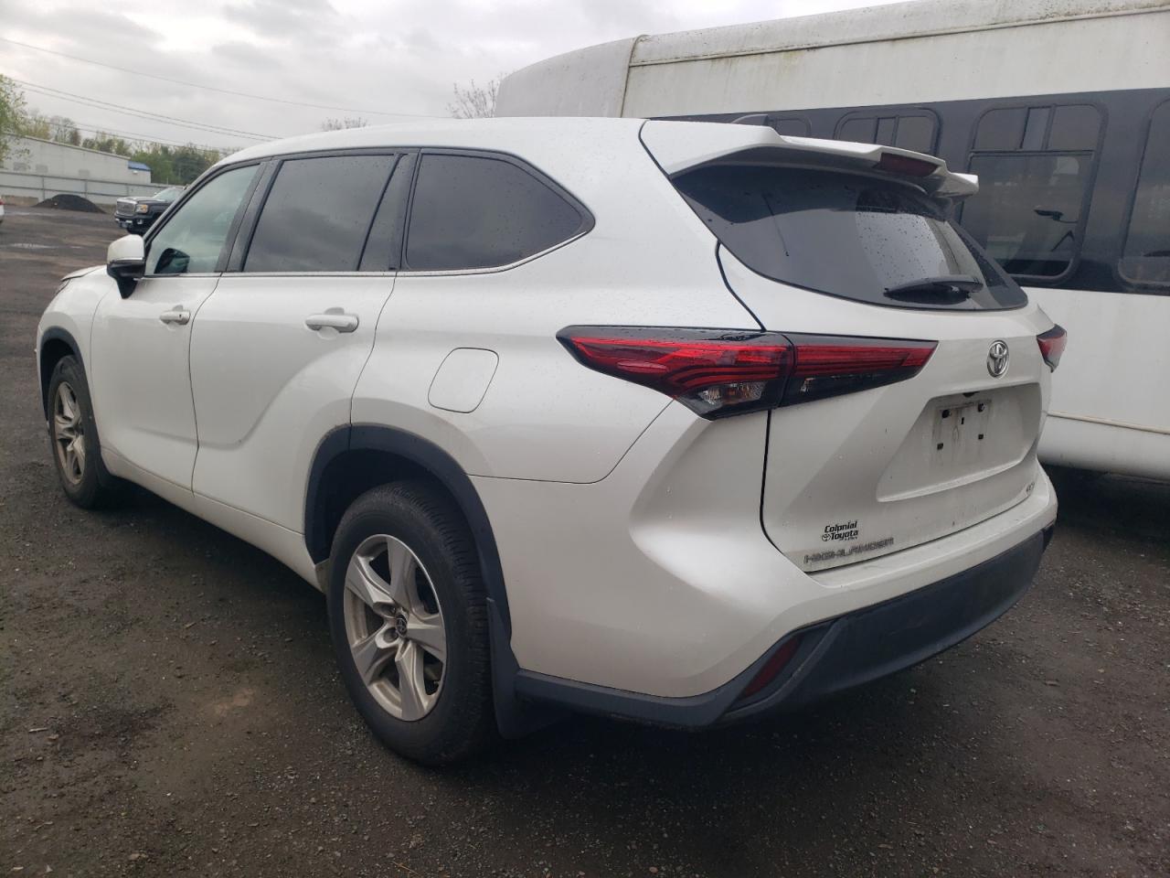 Photo 1 VIN: 5TDCZRBH1NS167062 - TOYOTA HIGHLANDER 