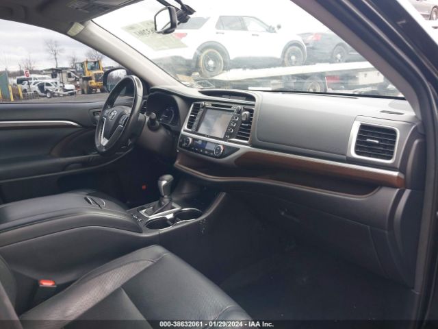 Photo 4 VIN: 5TDDCRFH7FS011335 - TOYOTA HIGHLANDER HYBRID 