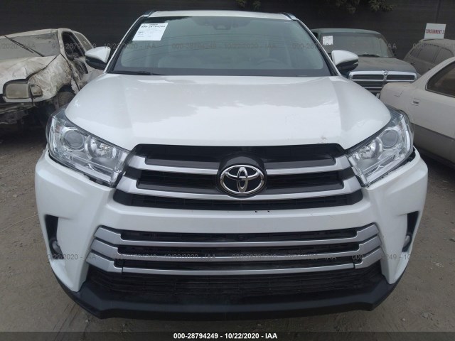 Photo 5 VIN: 5TDDGRFH0JS040155 - TOYOTA HIGHLANDER 