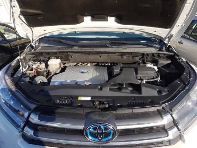 Photo 6 VIN: 5TDDGRFH0JS045761 - TOYOTA HIGHLANDER 