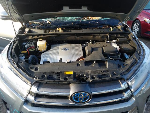 Photo 6 VIN: 5TDDGRFH0KS058544 - TOYOTA HIGHLANDER 