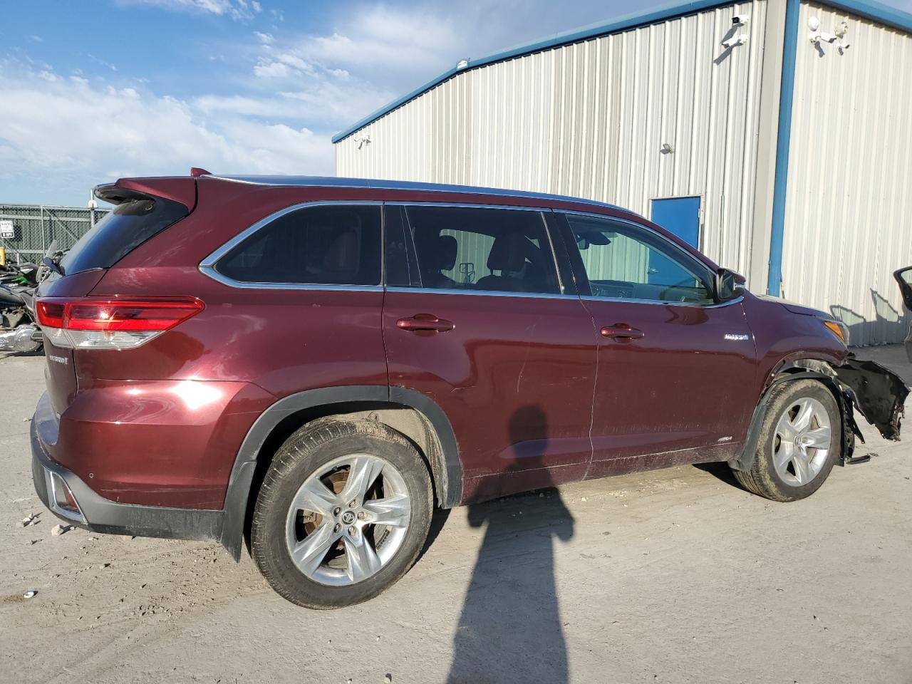 Photo 2 VIN: 5TDDGRFH0KS061623 - TOYOTA HIGHLANDER 