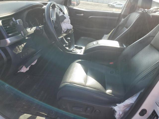 Photo 6 VIN: 5TDDGRFH6KS072089 - TOYOTA HIGHLANDER 