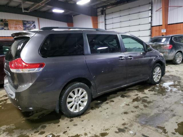 Photo 2 VIN: 5TDDK3DC0BS002848 - TOYOTA SIENNA XLE 