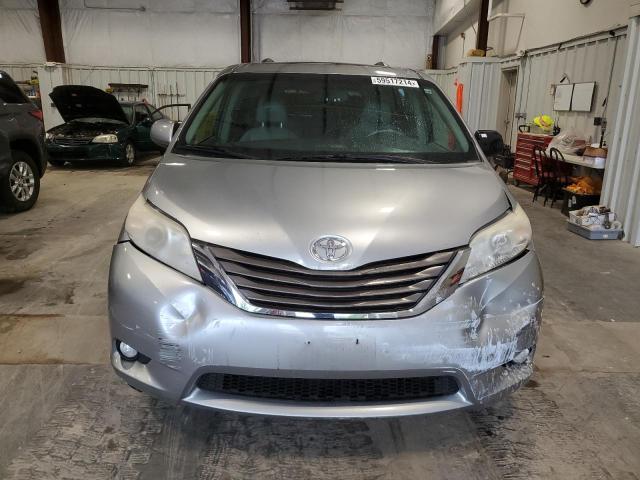 Photo 4 VIN: 5TDDK3DC0BS006544 - TOYOTA SIENNA XLE 