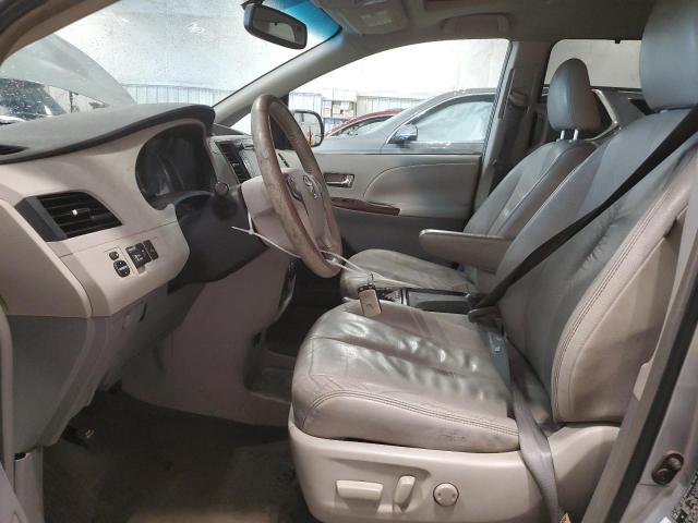 Photo 6 VIN: 5TDDK3DC0BS006544 - TOYOTA SIENNA XLE 