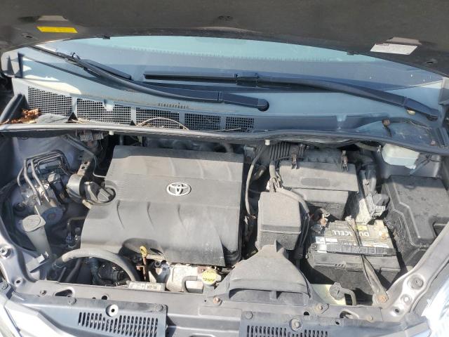 Photo 11 VIN: 5TDDK3DC0BS027331 - TOYOTA SIENNA XLE 