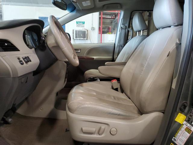 Photo 6 VIN: 5TDDK3DC0BS027412 - TOYOTA SIENNA XLE 