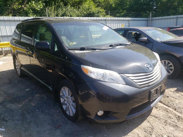 Photo 0 VIN: 5TDDK3DC0CS037889 - TOYOTA SIENNA XLE 