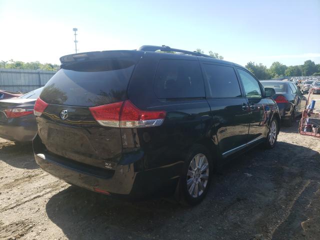 Photo 3 VIN: 5TDDK3DC0CS037889 - TOYOTA SIENNA XLE 