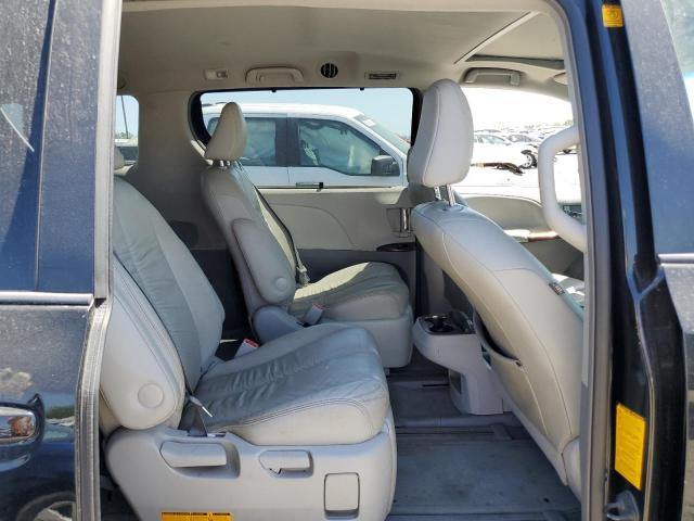 Photo 10 VIN: 5TDDK3DC0CS038928 - TOYOTA SIENNA XLE 