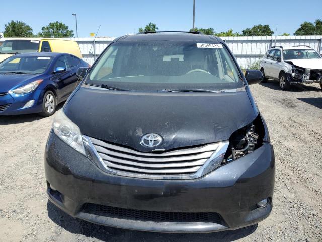 Photo 4 VIN: 5TDDK3DC0CS038928 - TOYOTA SIENNA XLE 