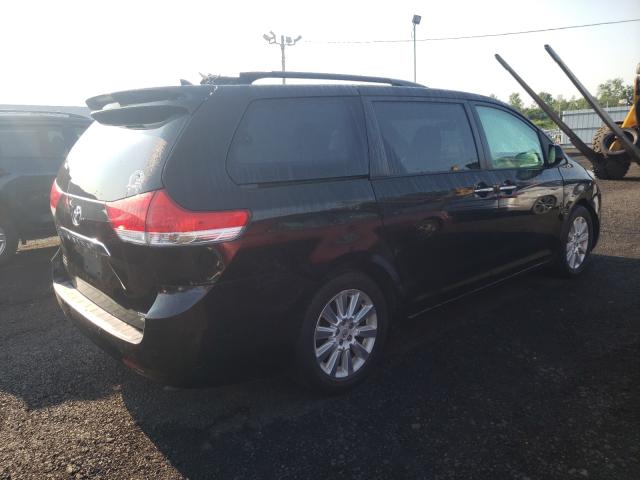 Photo 3 VIN: 5TDDK3DC0CS045510 - TOYOTA SIENNA XLE 