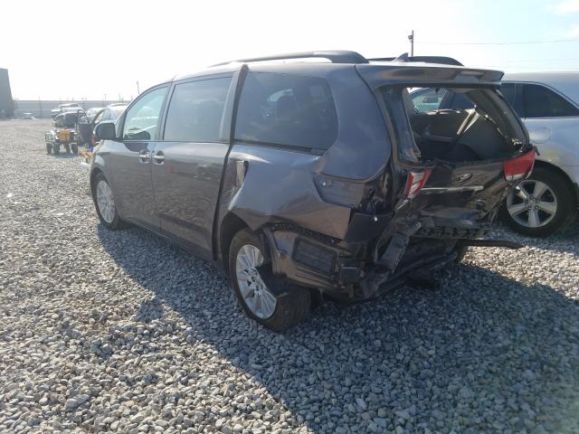 Photo 2 VIN: 5TDDK3DC0DS059165 - TOYOTA SIENNA XLE 