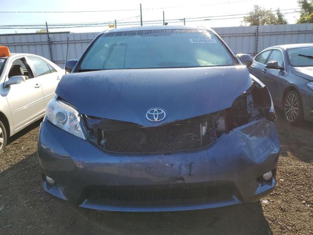 Photo 4 VIN: 5TDDK3DC0ES080339 - TOYOTA SIENNA XLE 