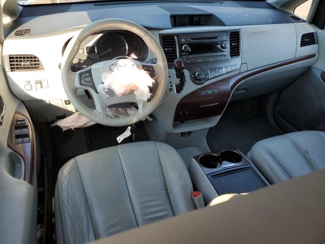 Photo 7 VIN: 5TDDK3DC0ES080339 - TOYOTA SIENNA XLE 