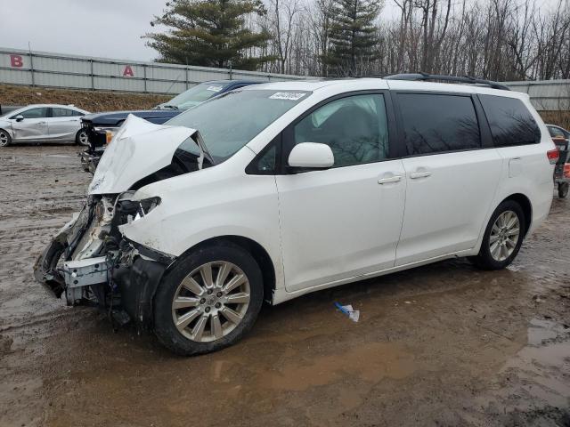 Photo 0 VIN: 5TDDK3DC0ES083273 - TOYOTA SIENNA XLE 