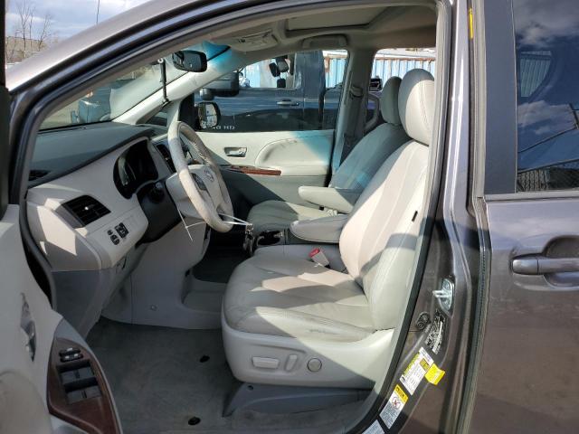 Photo 6 VIN: 5TDDK3DC0ES092815 - TOYOTA SIENNA XLE 