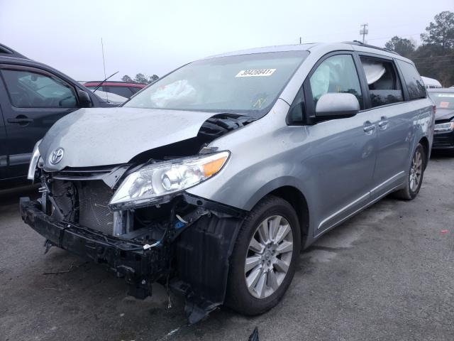 Photo 1 VIN: 5TDDK3DC0FS103037 - TOYOTA SIENNA XLE 