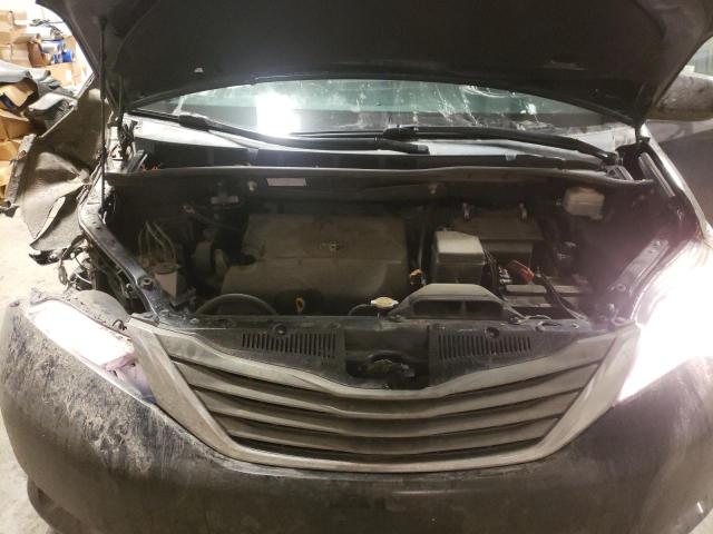 Photo 6 VIN: 5TDDK3DC0FS124227 - TOYOTA SIENNA XLE 