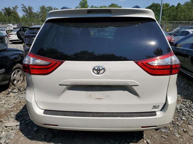 Photo 5 VIN: 5TDDK3DC0GS130367 - TOYOTA SIENNA XLE 