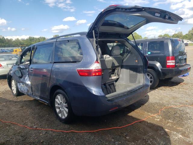 Photo 2 VIN: 5TDDK3DC0GS137304 - TOYOTA SIENNA XLE 