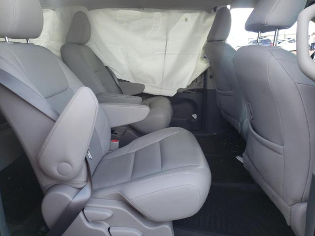 Photo 5 VIN: 5TDDK3DC0GS137304 - TOYOTA SIENNA XLE 