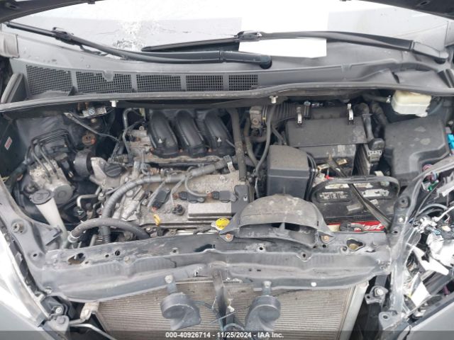 Photo 9 VIN: 5TDDK3DC0GS142860 - TOYOTA SIENNA 