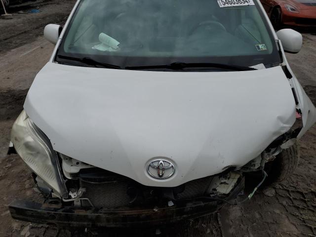 Photo 11 VIN: 5TDDK3DC1BS012790 - TOYOTA SIENNA XLE 