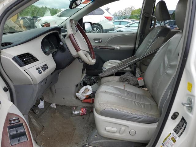 Photo 6 VIN: 5TDDK3DC1BS012790 - TOYOTA SIENNA XLE 