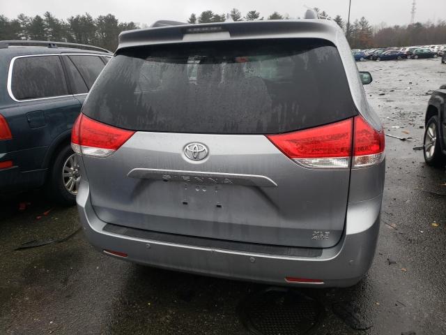 Photo 5 VIN: 5TDDK3DC1BS015964 - TOYOTA SIENNA XLE 