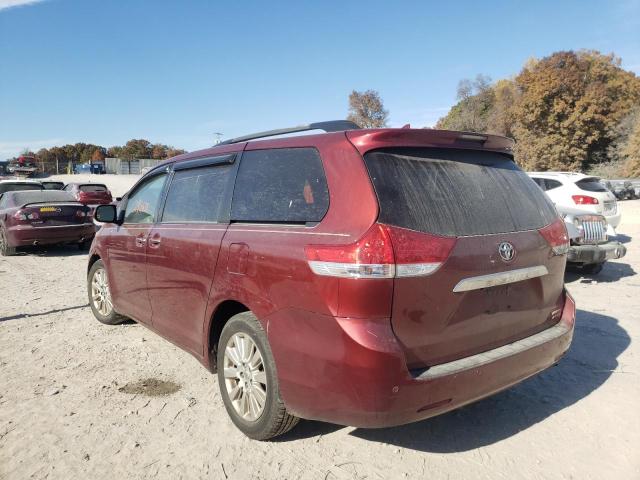 Photo 2 VIN: 5TDDK3DC1BS016189 - TOYOTA SIENNA XLE 