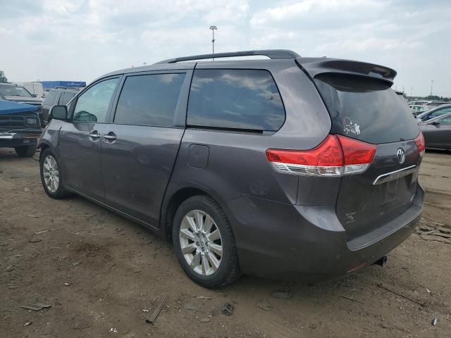 Photo 1 VIN: 5TDDK3DC1CS038517 - TOYOTA SIENNA XLE 