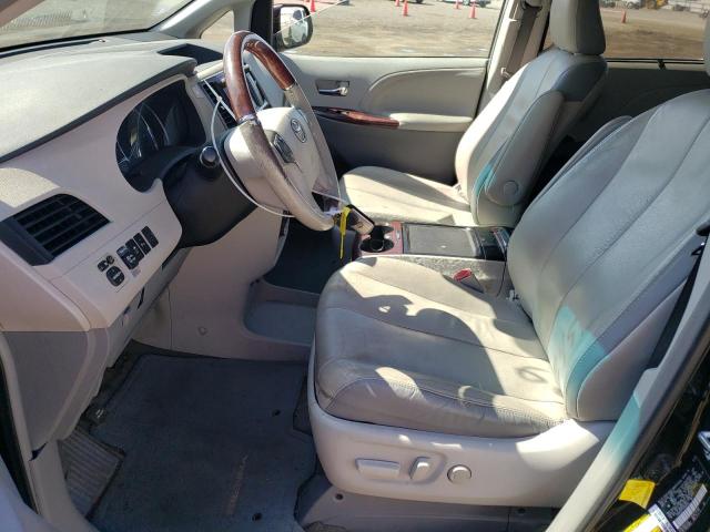 Photo 6 VIN: 5TDDK3DC1CS038520 - TOYOTA SIENNA XLE 