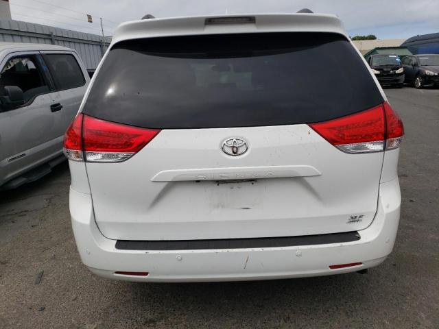 Photo 5 VIN: 5TDDK3DC1CS040834 - TOYOTA SIENNA XLE 