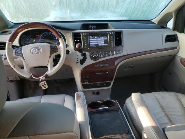 Photo 7 VIN: 5TDDK3DC1CS046181 - TOYOTA SIENNA XLE 