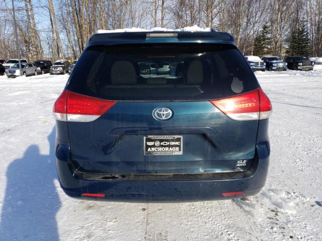 Photo 5 VIN: 5TDDK3DC1CS047203 - TOYOTA SIENNA XLE 