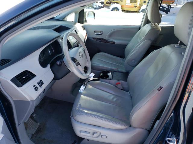 Photo 6 VIN: 5TDDK3DC1CS047203 - TOYOTA SIENNA XLE 