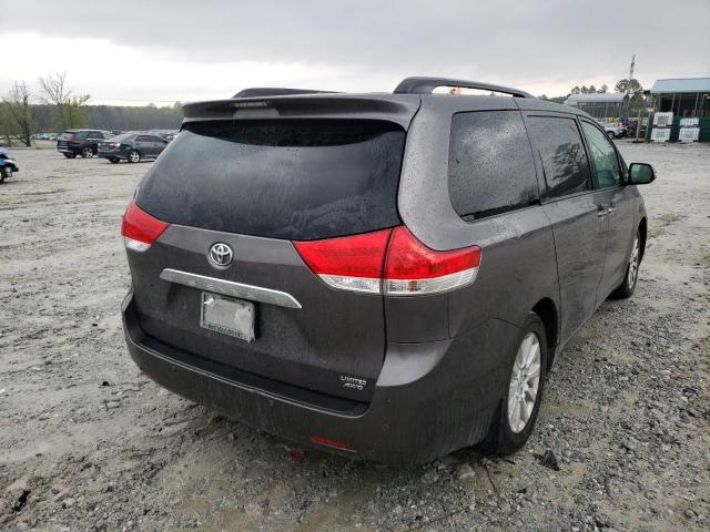 Photo 3 VIN: 5TDDK3DC1DS054475 - TOYOTA SIENNA XLE 