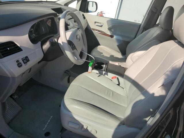 Photo 6 VIN: 5TDDK3DC1DS055657 - TOYOTA SIENNA XLE 