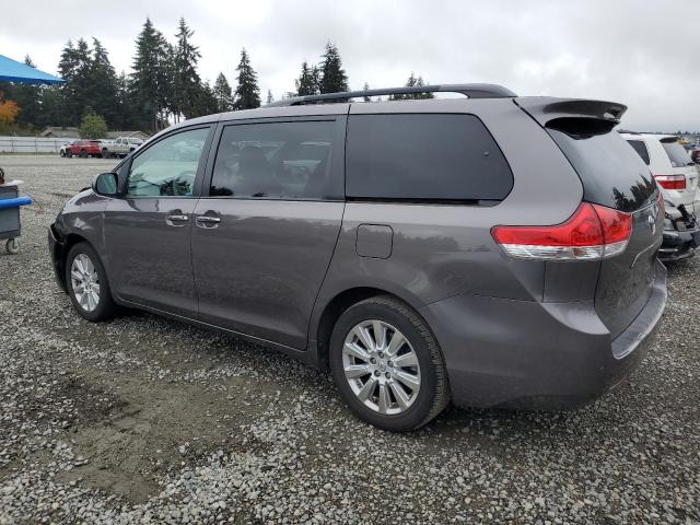 Photo 1 VIN: 5TDDK3DC1DS062155 - TOYOTA SIENNA XLE 